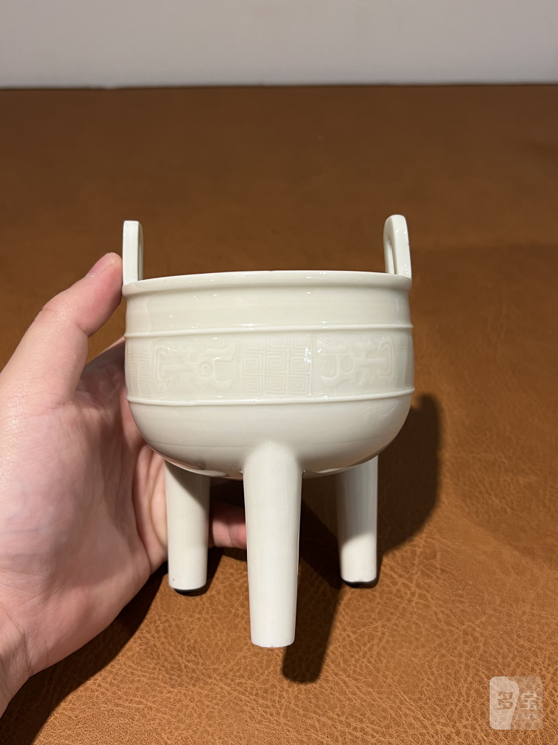 十七世纪 德化饕餮纹鼎炉 - 图3